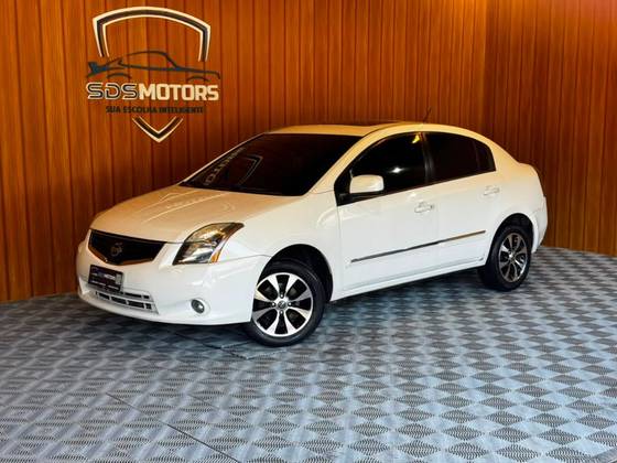 NISSAN SENTRA 2.0 SL 16V FLEX 4P AUTOMÁTICO NISSAN SENTRA 2.0 SL 16V FLEX 4P AUTOMÁTICO